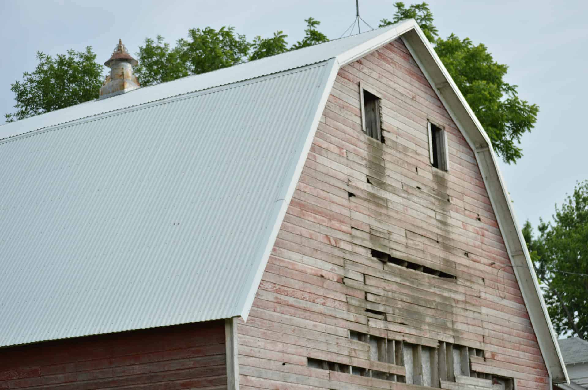 barn roof painting