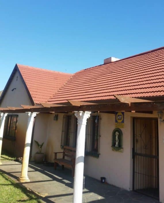 AIRLESS SPRAY ROOF PAINTING